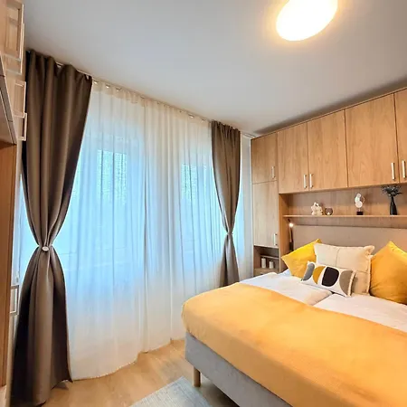 Parkside * Prague