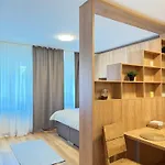 Parkside * Praga